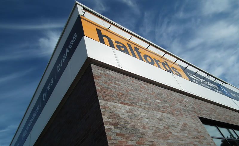 Halford Mot centre 4
